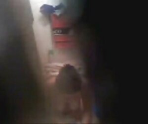Các chàng trai hôn thể hình máy bơm cơ phim sex dit ba gia bắp lớn