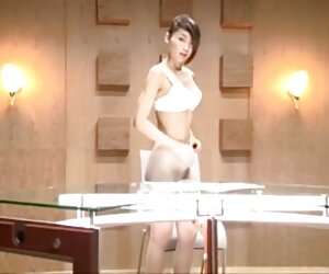Ở dưới dải sex dit gai