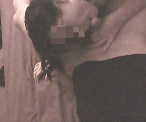 Một người phim 18 dit nhau bạn đã có một con gái, người đã mang thai ở các vị trí khác nhau