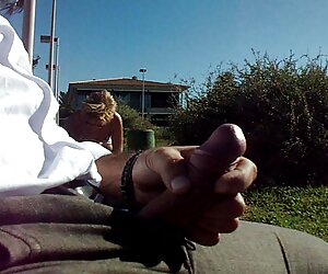 Cô gái nga Lucy sex du nhau chiên người đàn ông hạnh phúc