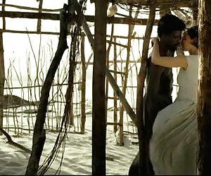 Cô biết rất nhiều về tre em dit nhau kèn