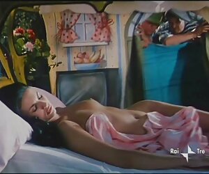 Các cô gái da trẻ con chịch nhau Trắng đưa cô vật đến những đối tác