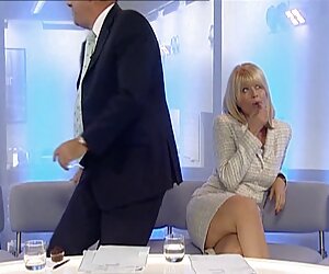 Cô choi nhau Gái, Cô Gái