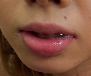 Vợ của Masha phim dit nhau voi cho trong giường