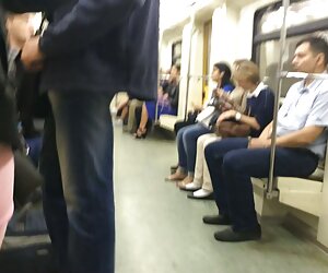 Đỏ sẽ được ostler anh dit em gai