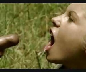 Ấn độ rất phụ nữ đẹp khỏa thân cho chụp ảnh với một sex du nhau con rắn